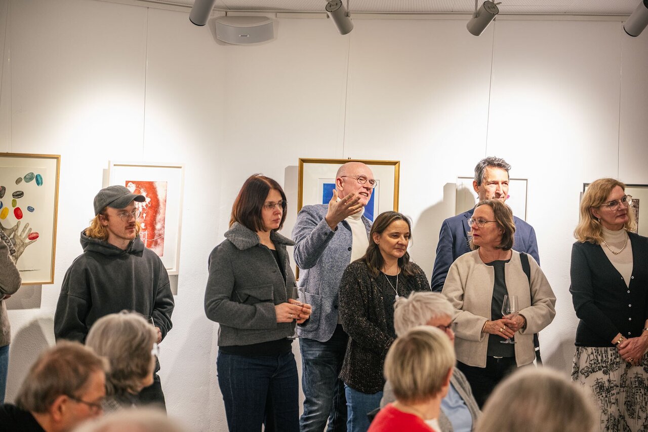 Impressionen Ausstellungseröffnung "Patrick Fauck – Über Gott und die Welt" Image 9